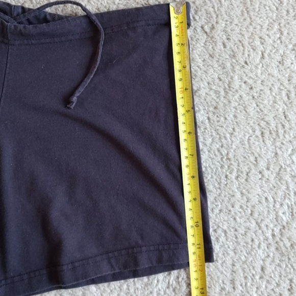 Shorts. - Picture 5 of 6